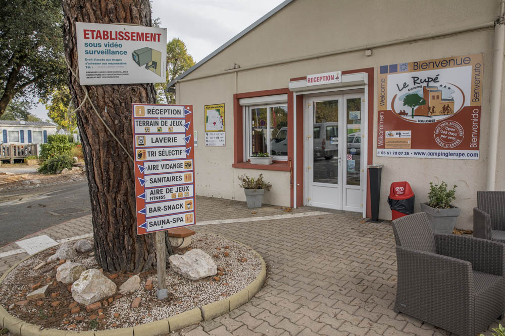 Camping Le Rupé, Toulouse, Frankrike.