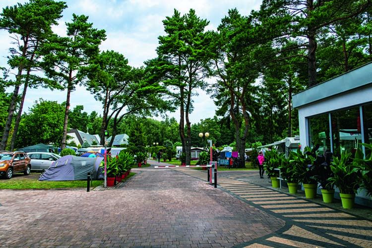 Camping på halvön Leba.