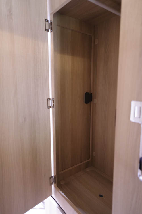 Dreamer Living Van garderob/dusch enligt Modul space-konceptet