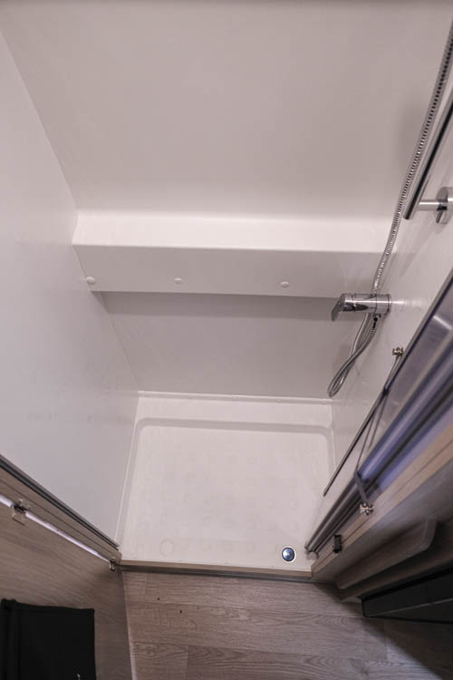 Dreamer Living Van dusch