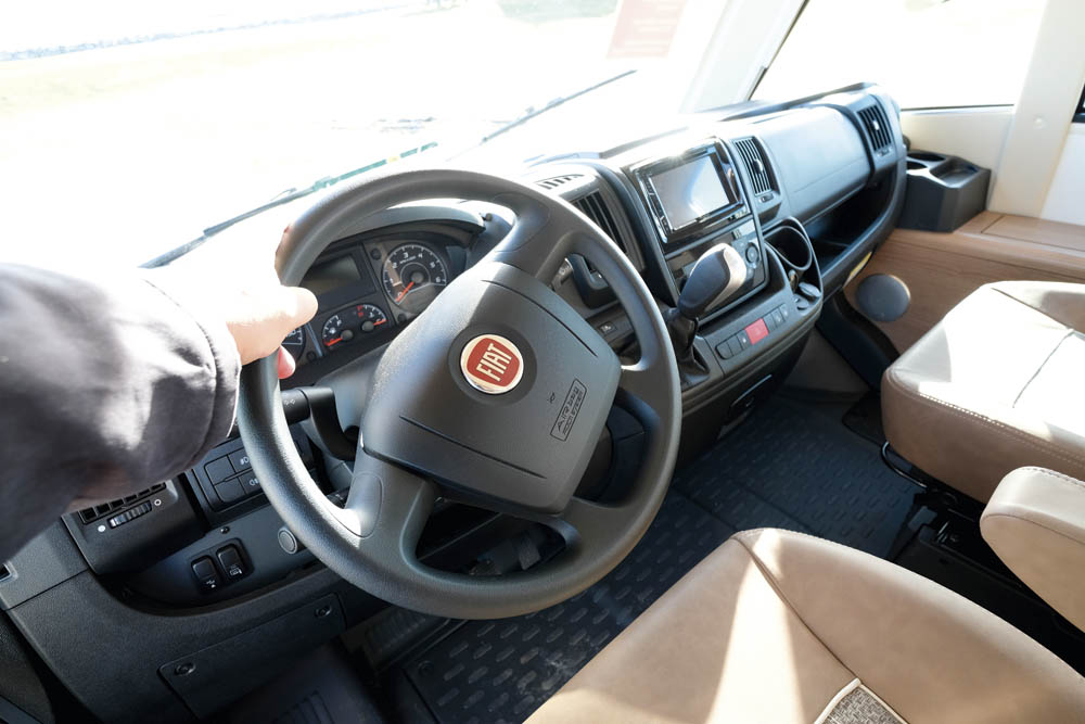 Malibu I 440 QB Fiat Ducato med automatlåda.