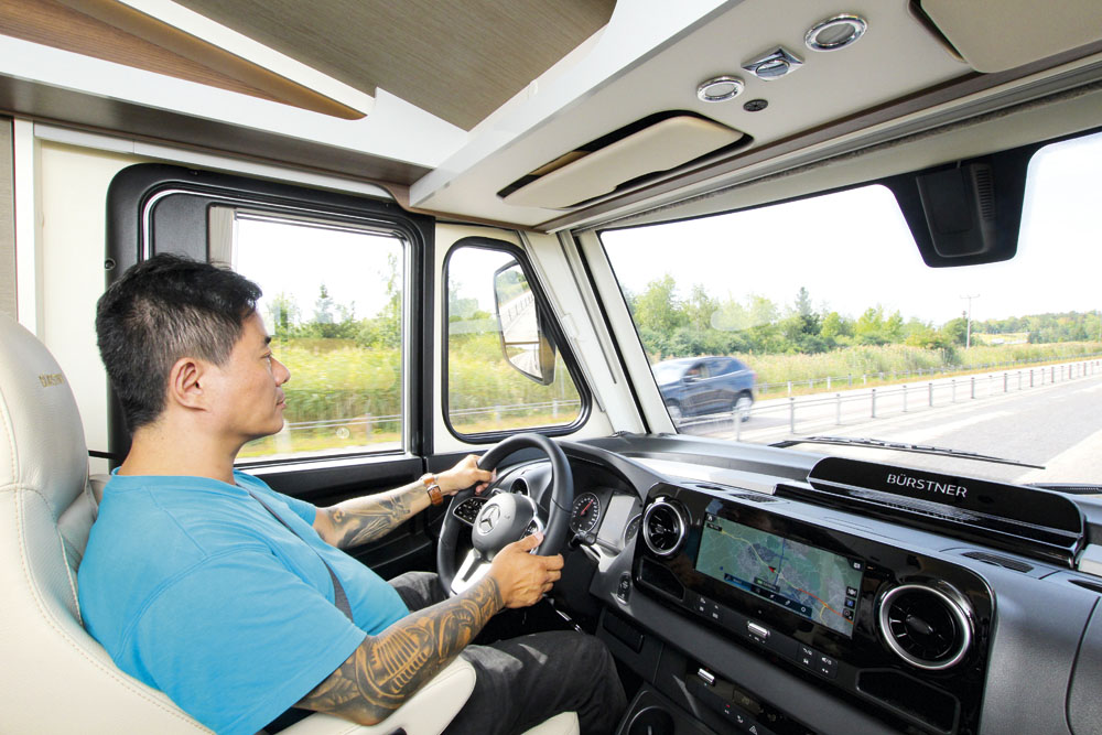 Bürstner Elegance i910G bildel. Mercedes.