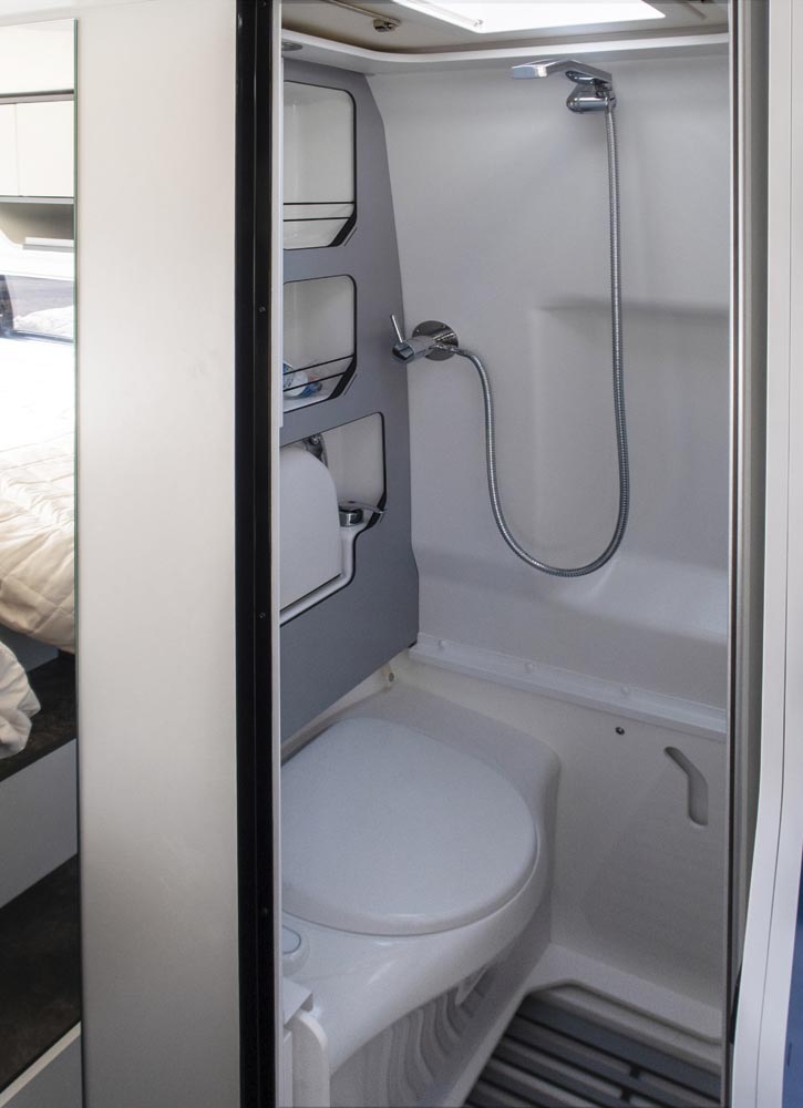 Pilote V600 J Pemium badrum