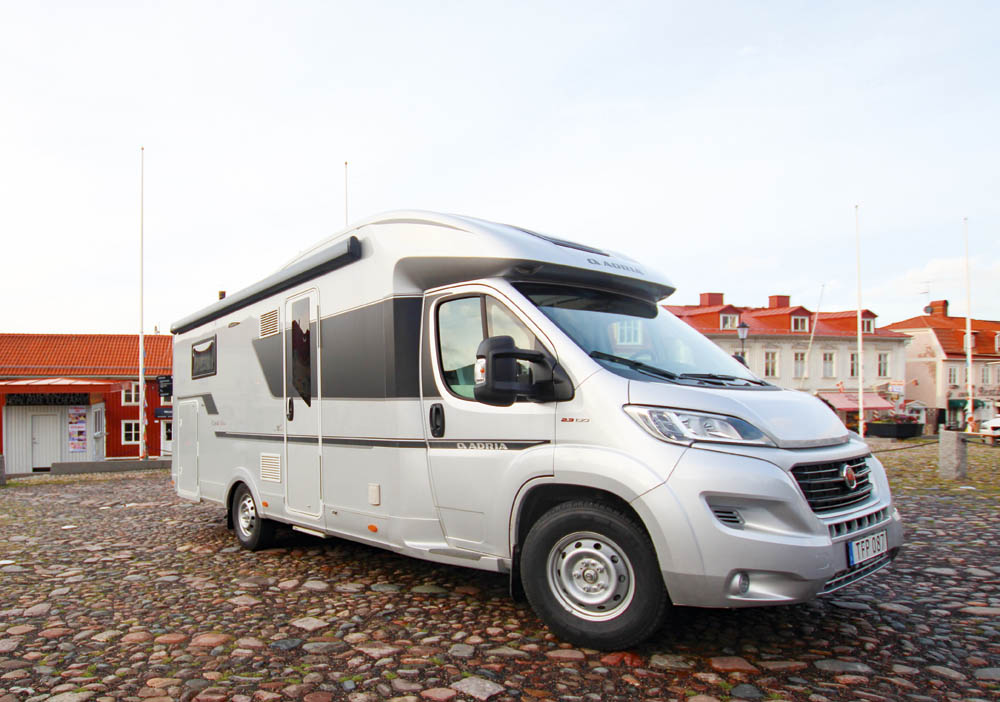 Adria Coral Supreme S670 DL