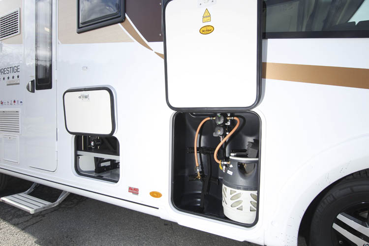 Autostar I730LC Prestige gasollucka.