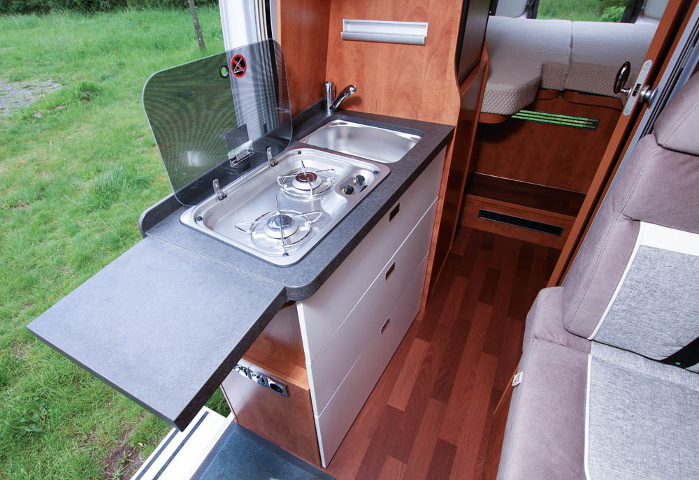 Carthago Van 640 LE kök.