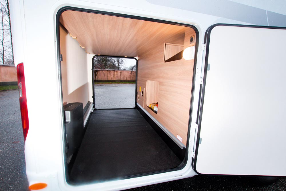 Laika Kosmo 509 garage.