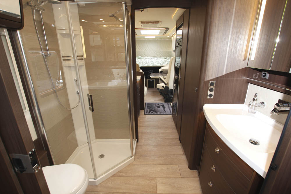 Morelo Palace 88 LB badrum