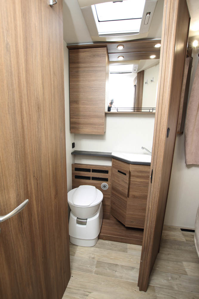 Pilote Pacific P 746 C Essentiel toalettutrymme