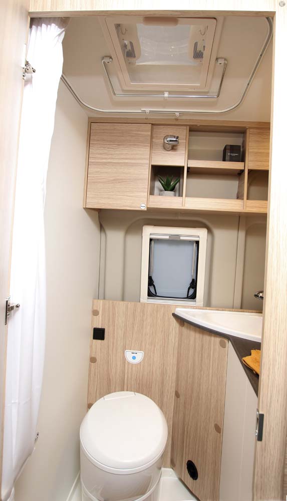 Sunlight Cliff 640 badrum