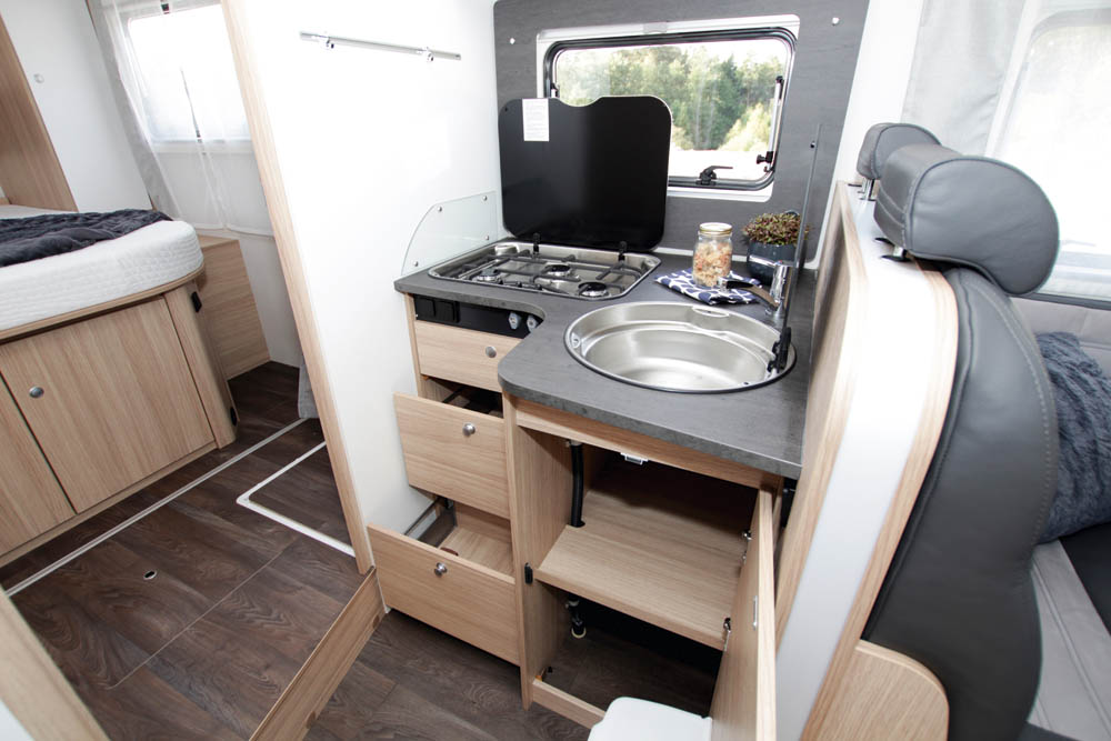 Sunlight T69 L XV kök.